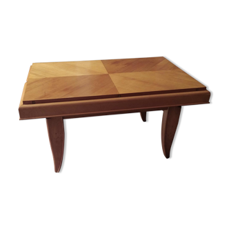 Convertible coffee table
