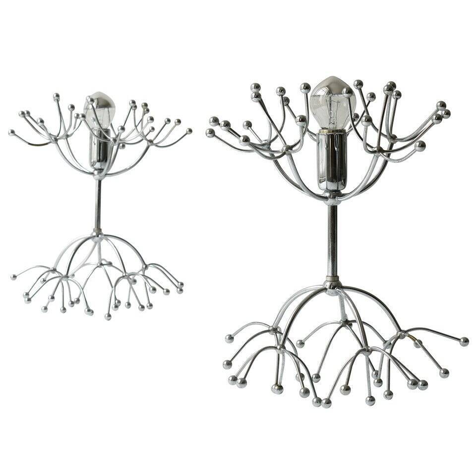 Deux lampes d'appoint ou de table Sputnik en chrome de Gaetano Sciolari, Italie milieu du siècle, années 1960