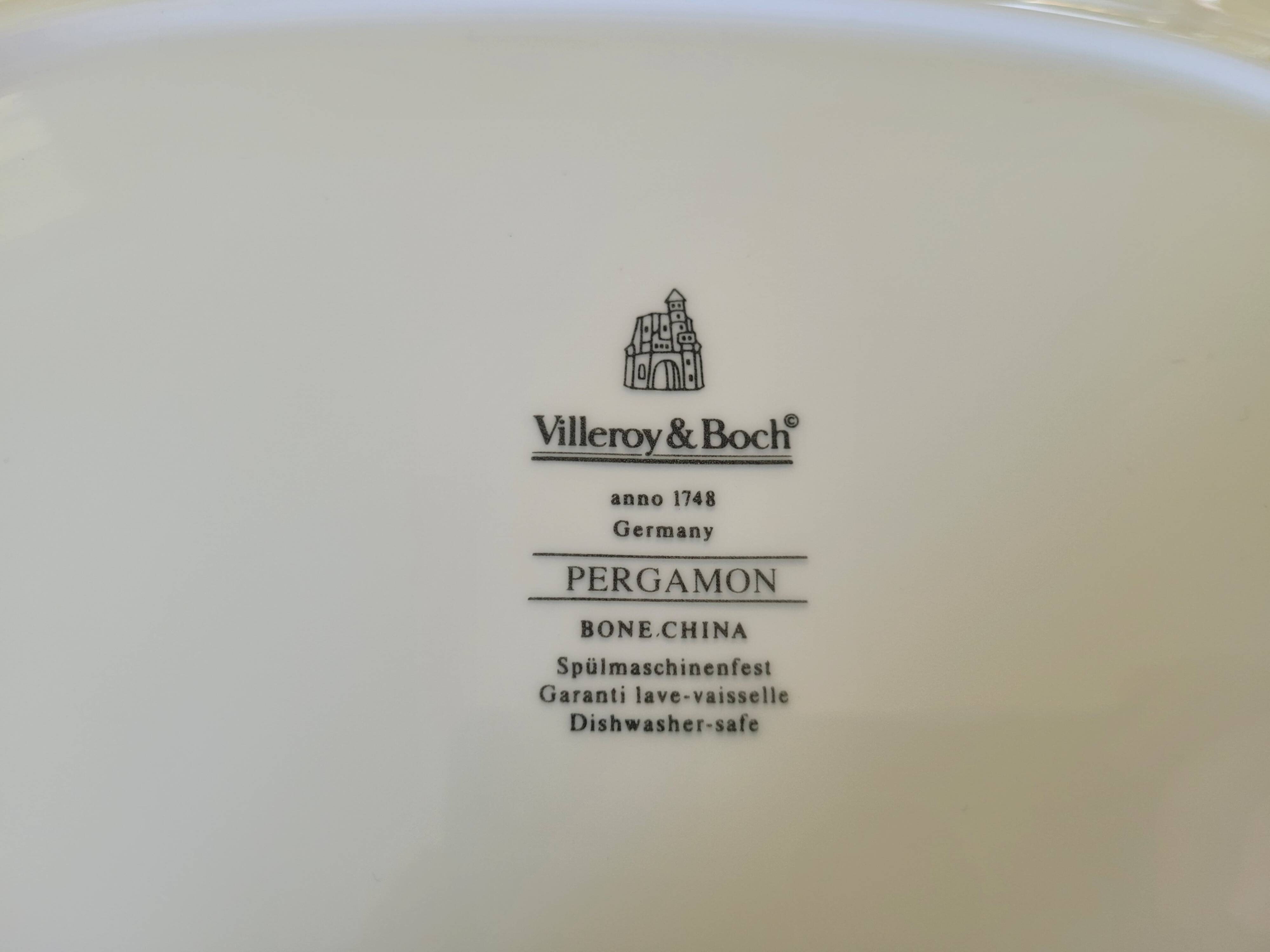 Petit plat de service en porcelaine "Pergamon" Villeroy et Boch