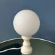 Lampe de table Space Age blanche en verre opalin