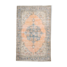 Distressed madallion style rug 354x219 cm