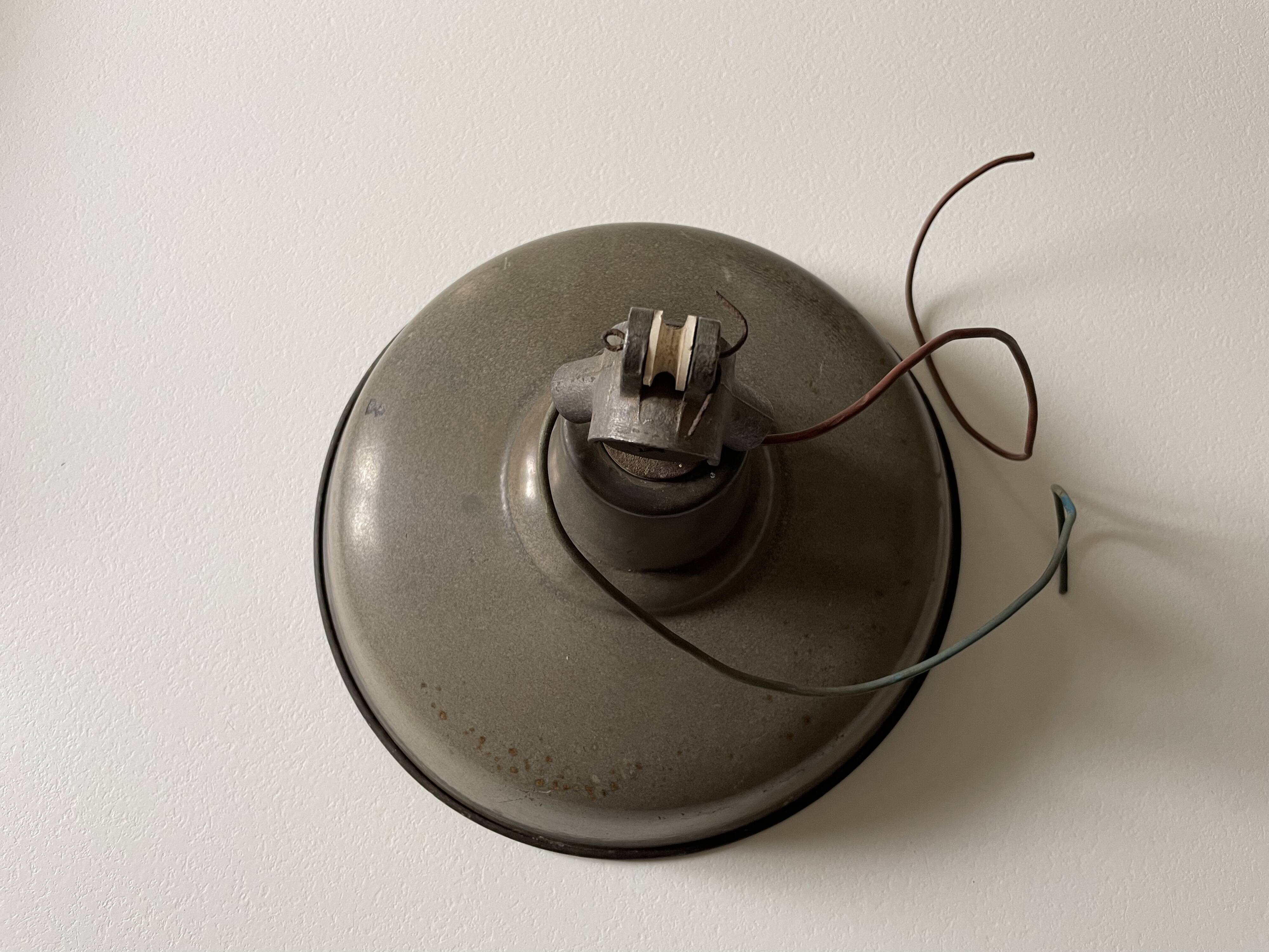 Industrial pendant light from the 50s