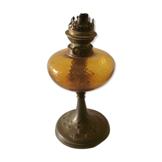 Lampe à pétrole ancienne en l'etat  verre manquant
