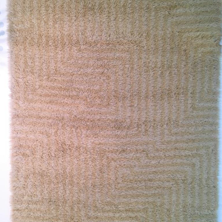 Pop'art carpet 70s