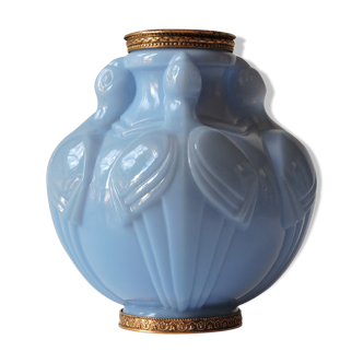 Art Deco vase in molded and pressed opaline. Stamped CLA France décor of Birds