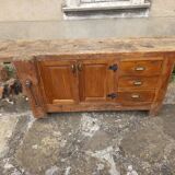 Carpenter's workbench