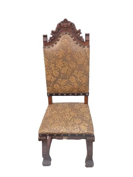 Set of 4 Spanish Renaissance chairs from the 19th century - carved wood with waffle leather.