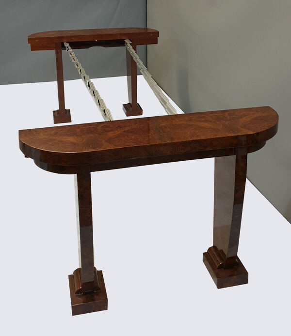 Table console en ronce de noyer de Californie avec ses rallonges