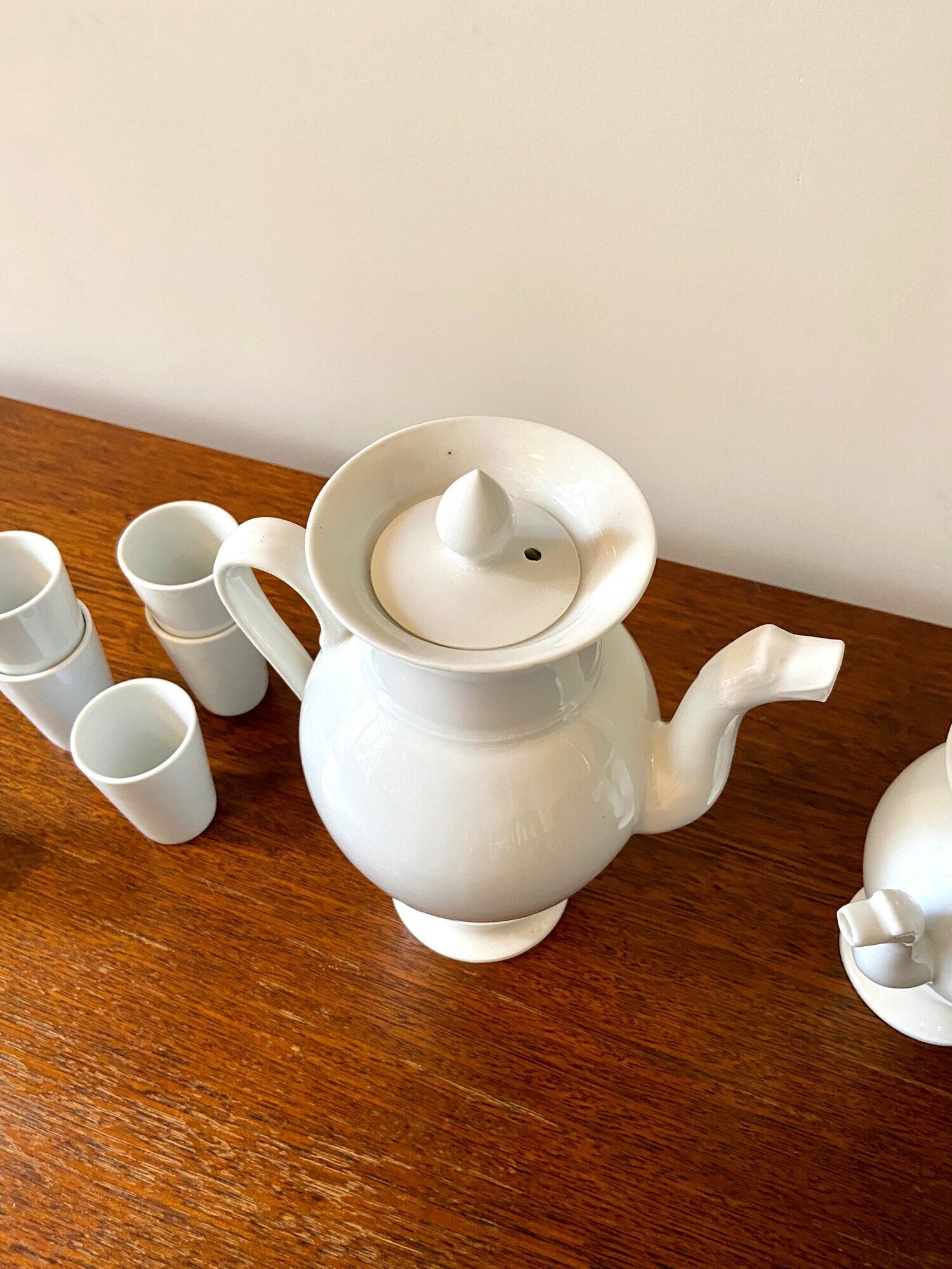 White porcelain coffee and tea set