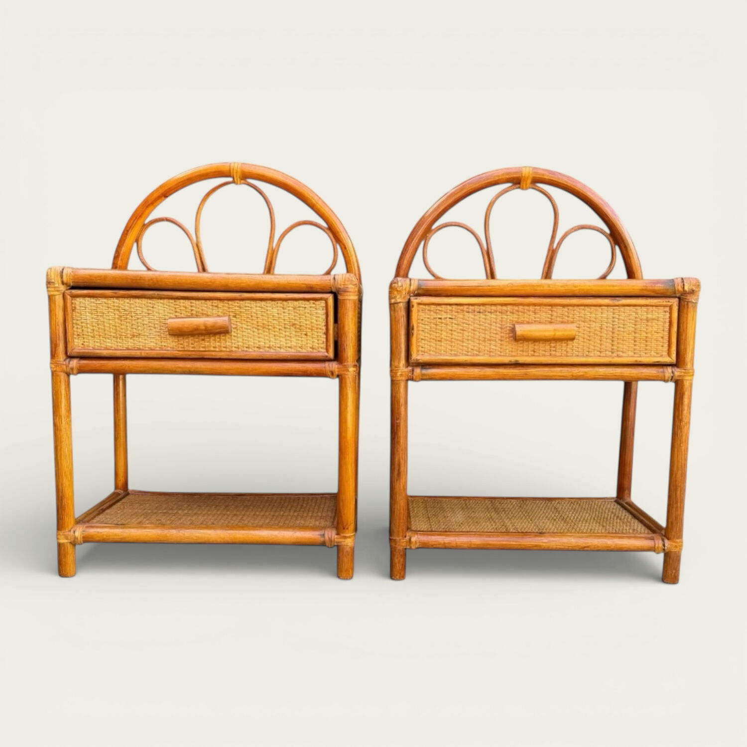 Paire de chevets en rotin 1960