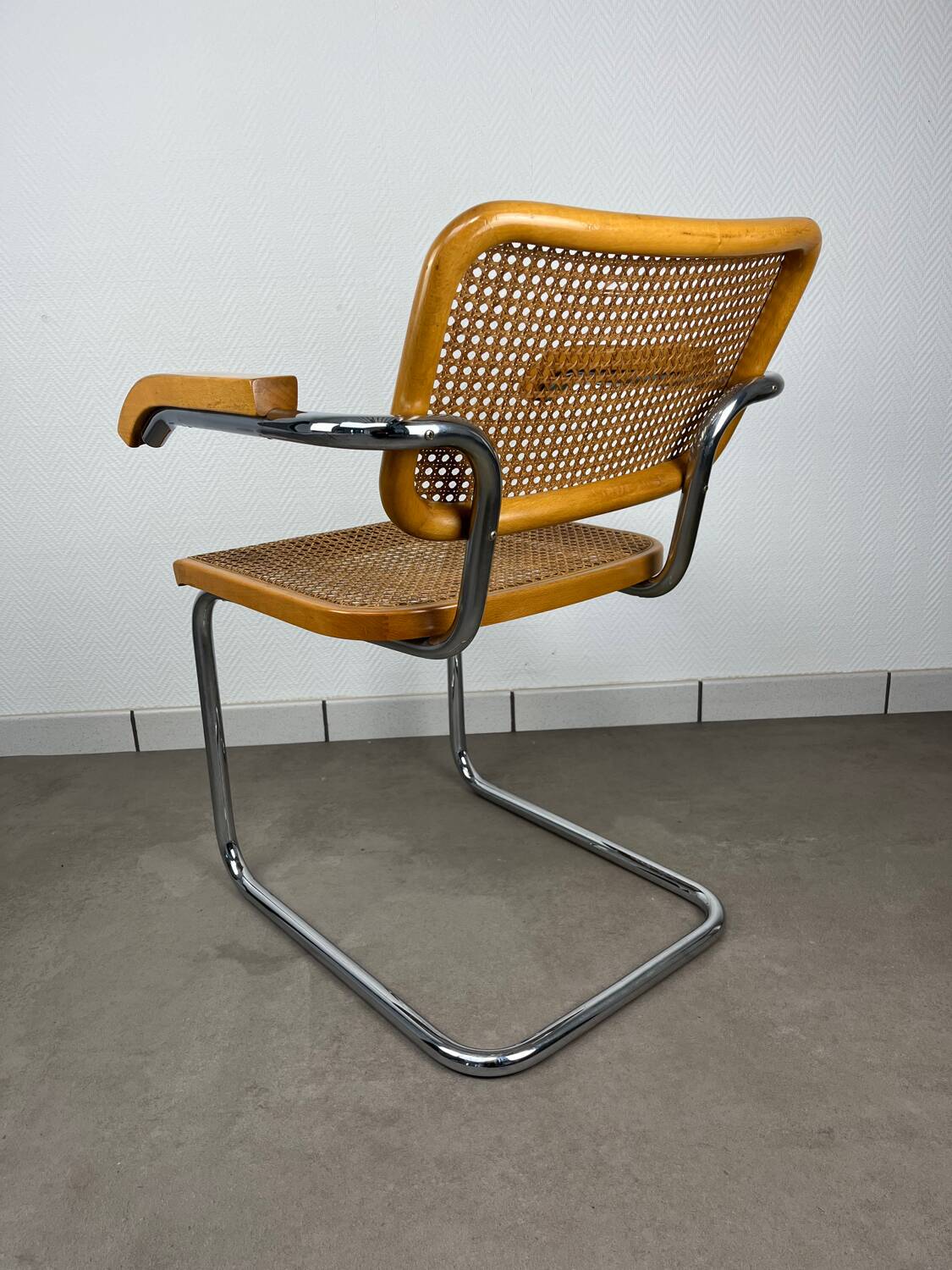 Chair B64 Marcel Breuer, Cesca B32