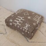 Berber pouf