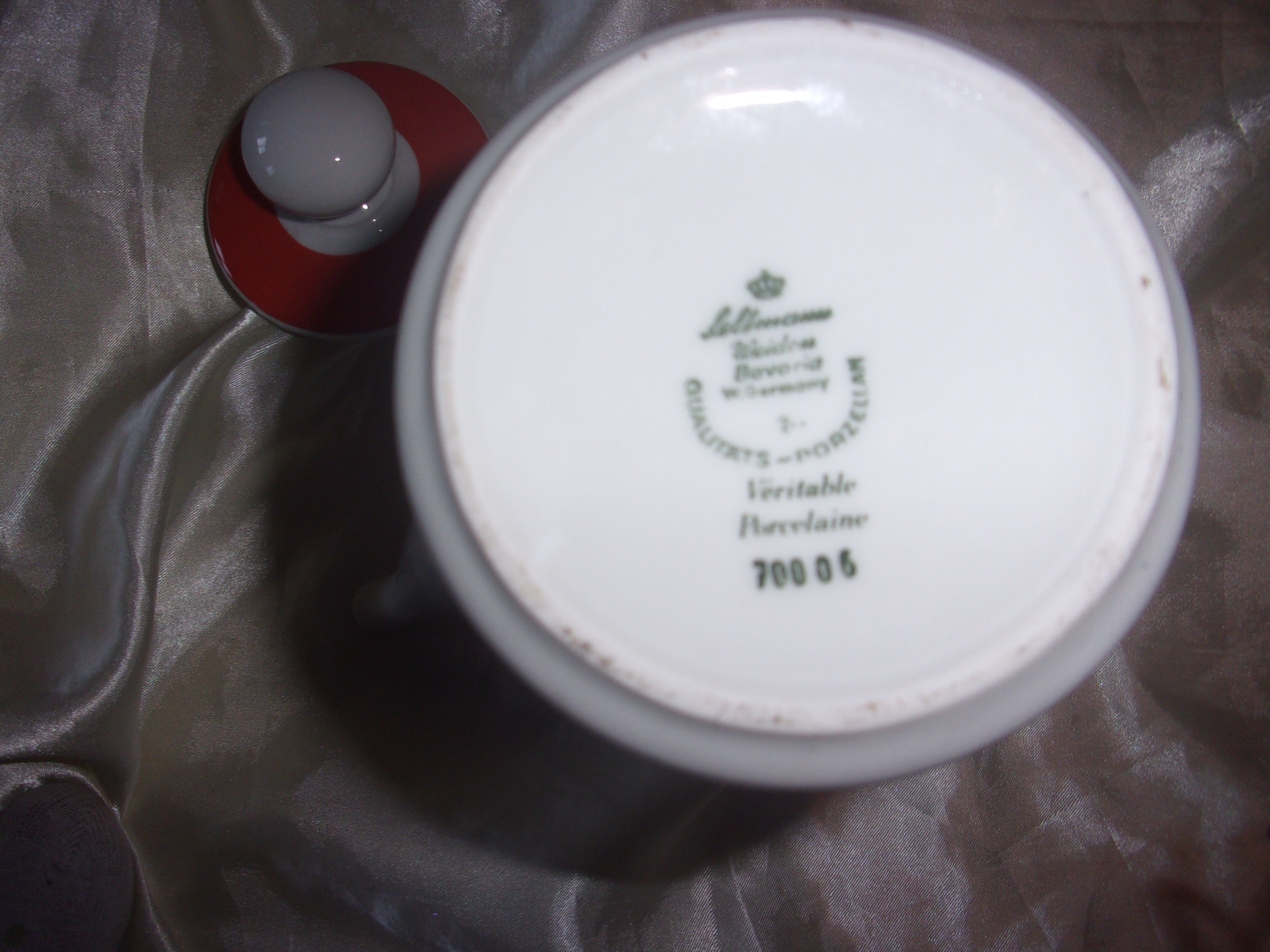 Porcelain coffee maker 70 years
