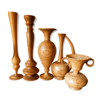 Composition of 5 wooden vases