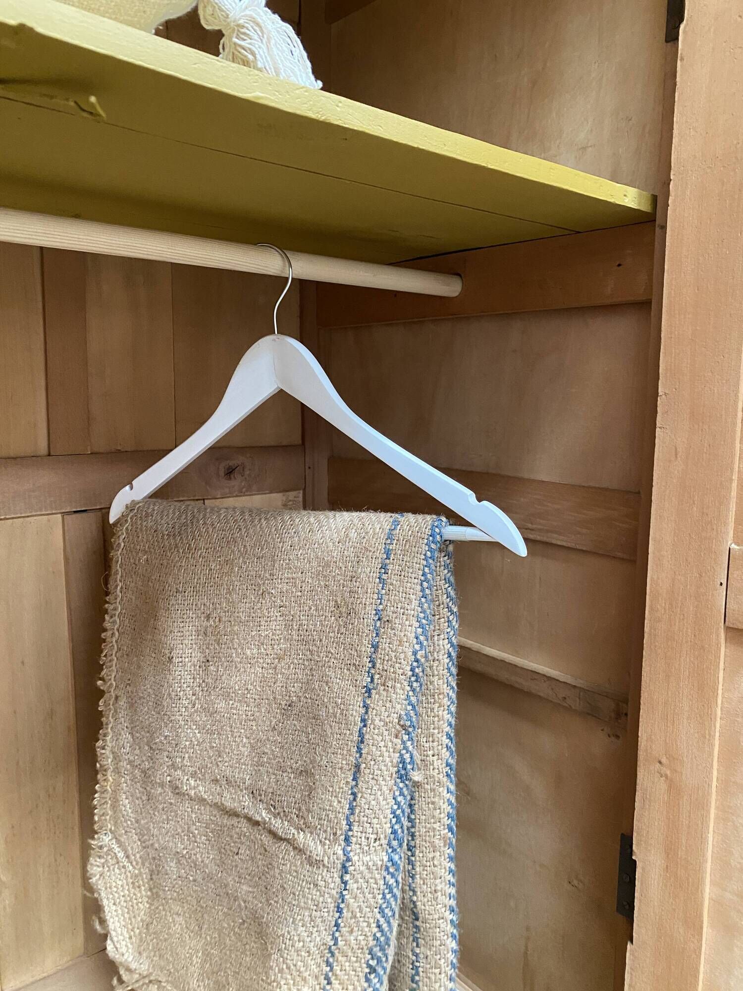 armoire parisienne ou penderie