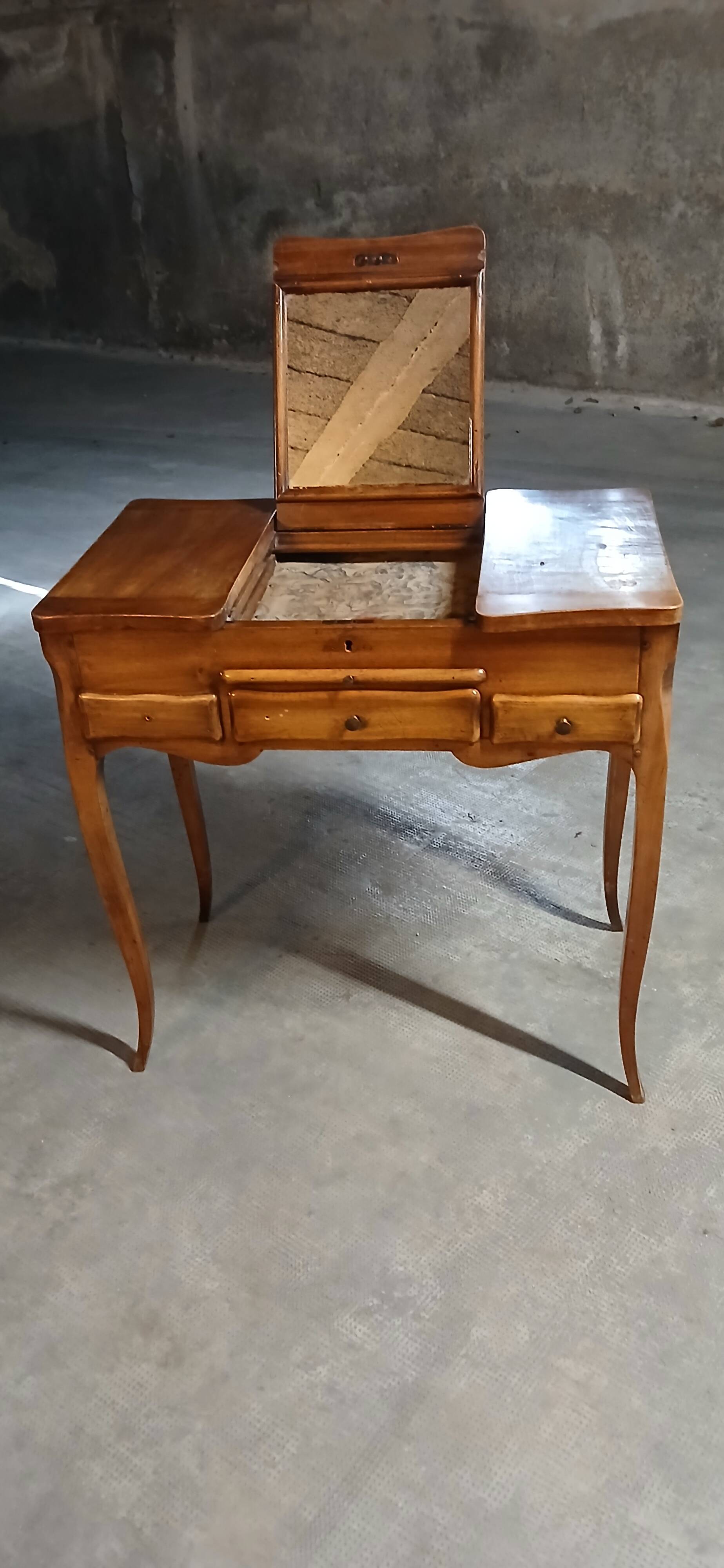 Period dressing table and writing desk in fruitwood, Louis XV style.