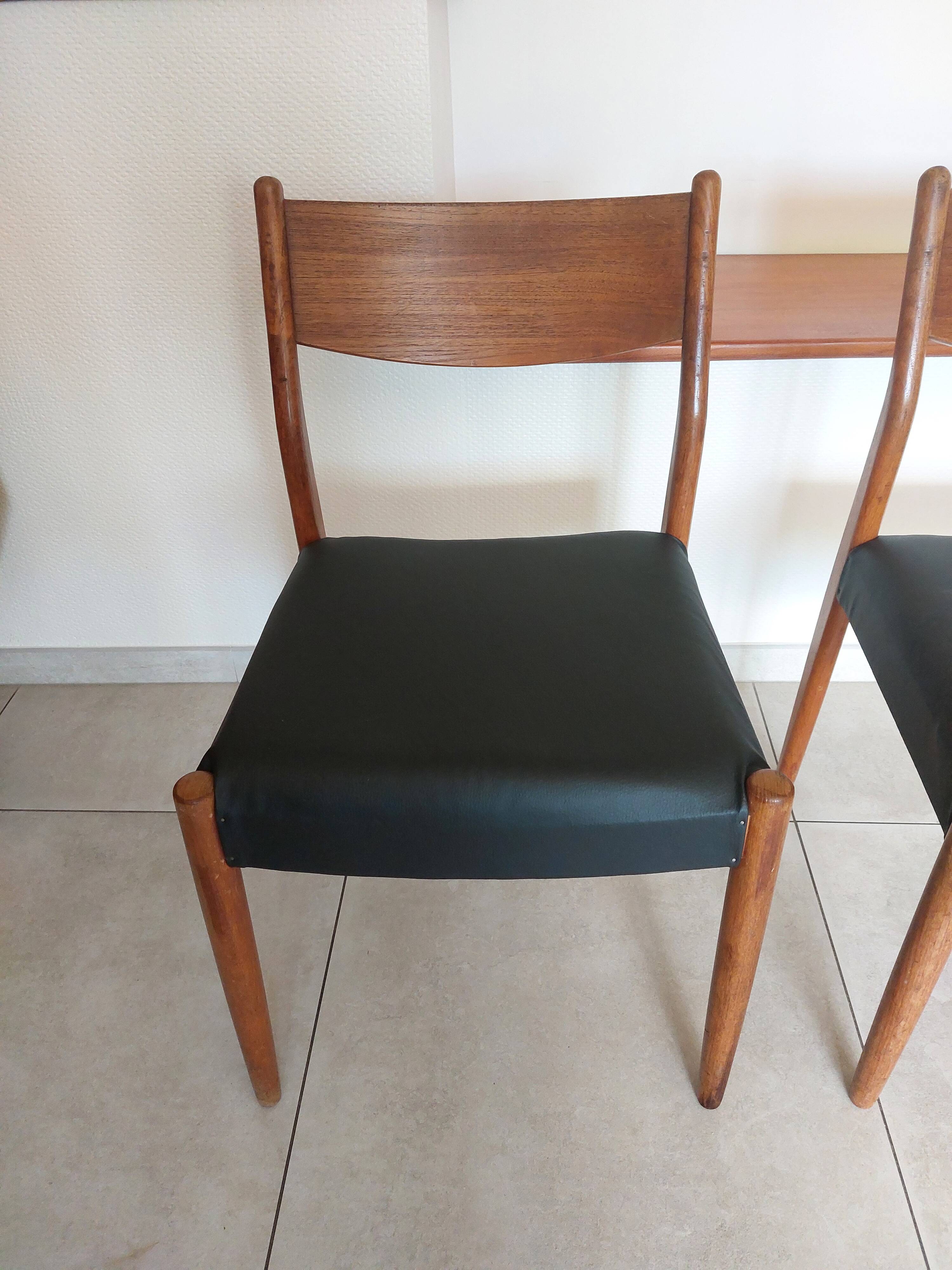 paire de chaises scandinaves style Fristho Franeker, assises rénovées