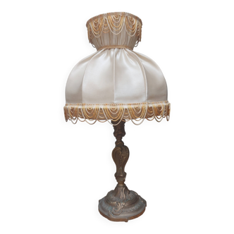 Louis XVI style table lamp in bronze