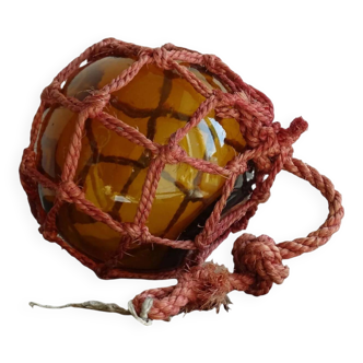 Flotteur de pêche vintage français en verre ambré