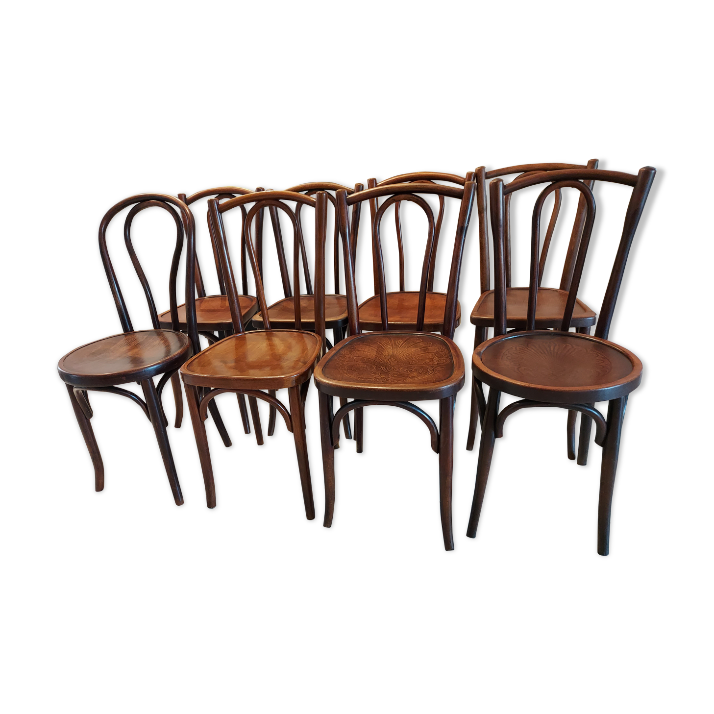 Suite de 8 chaises de bistrot vintage dépareillées Baumann,luterma ,fischel...