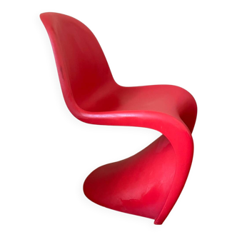 Chaise panton enfant rouge