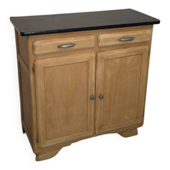 Petit meuble de cuisine / petit buffet Mado en bois brut 1950