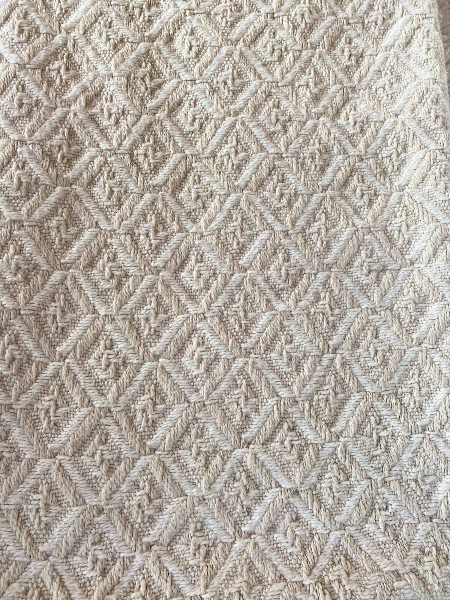 Couvre-lit à franges