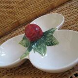 Apple dabbling aperitif dish