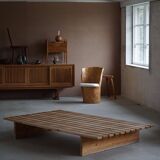 Modern Danish daybed, reupholstered, made of pine, by Nyt i Bo, 1970s.