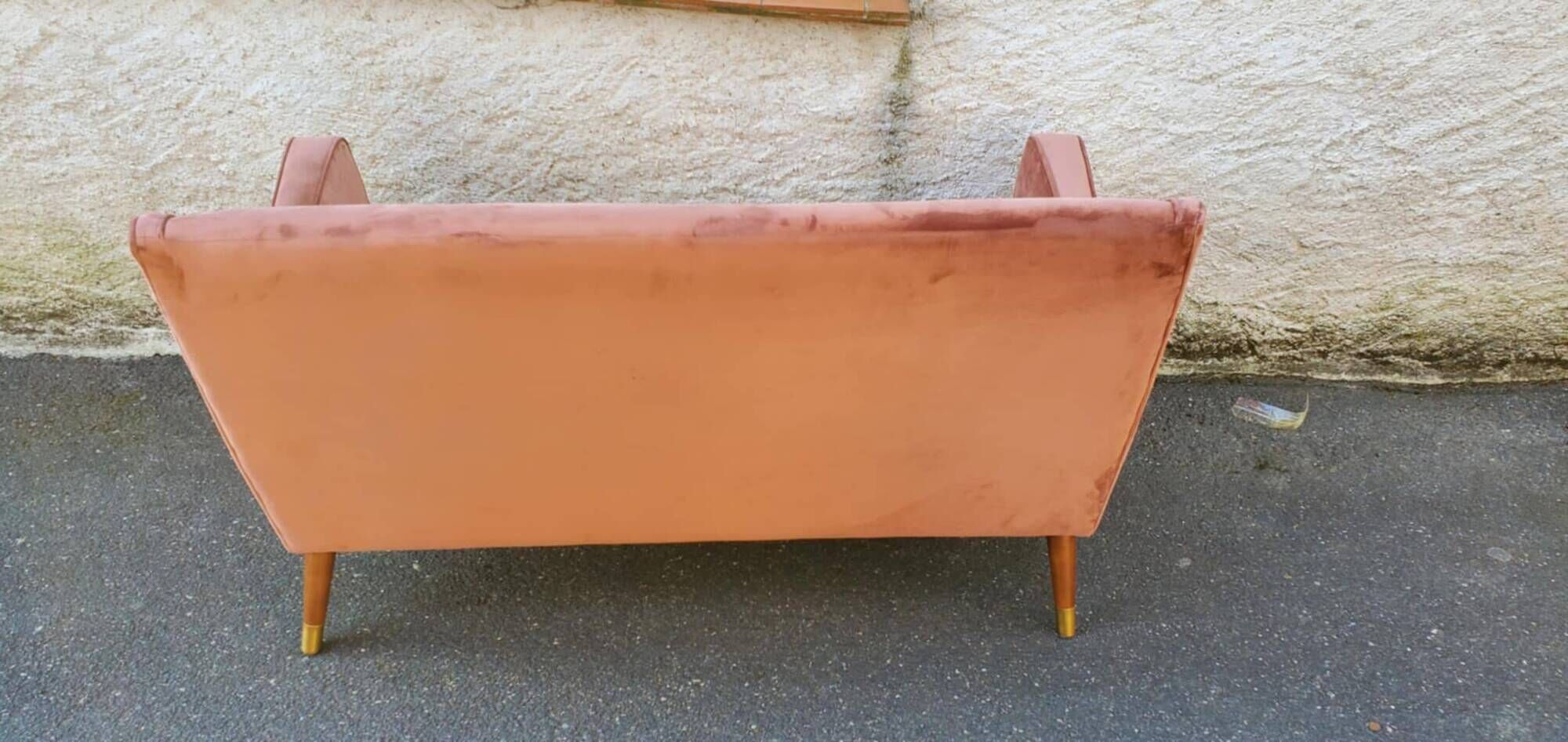canapé 2 place en nubuck style 1950/60 pieds inclinés