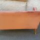 canapé 2 place en nubuck style 1950/60 pieds inclinés