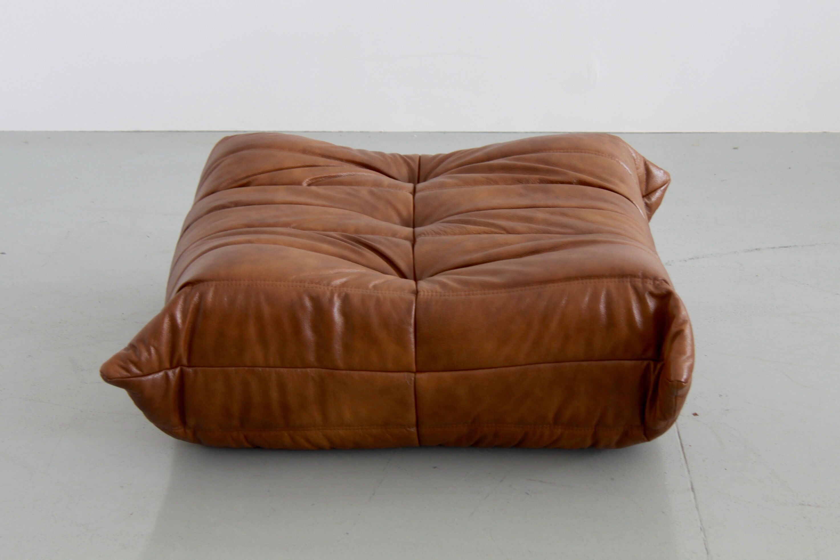 Togo sofa set model designed by Michel Ducaroy 1973
