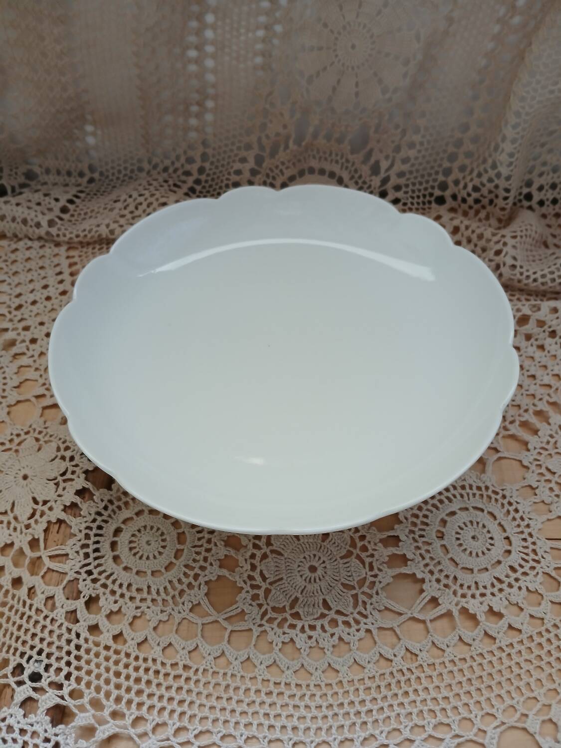 Compotier en porcelaine blanche