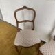 Duo de chaises à décor fleuri