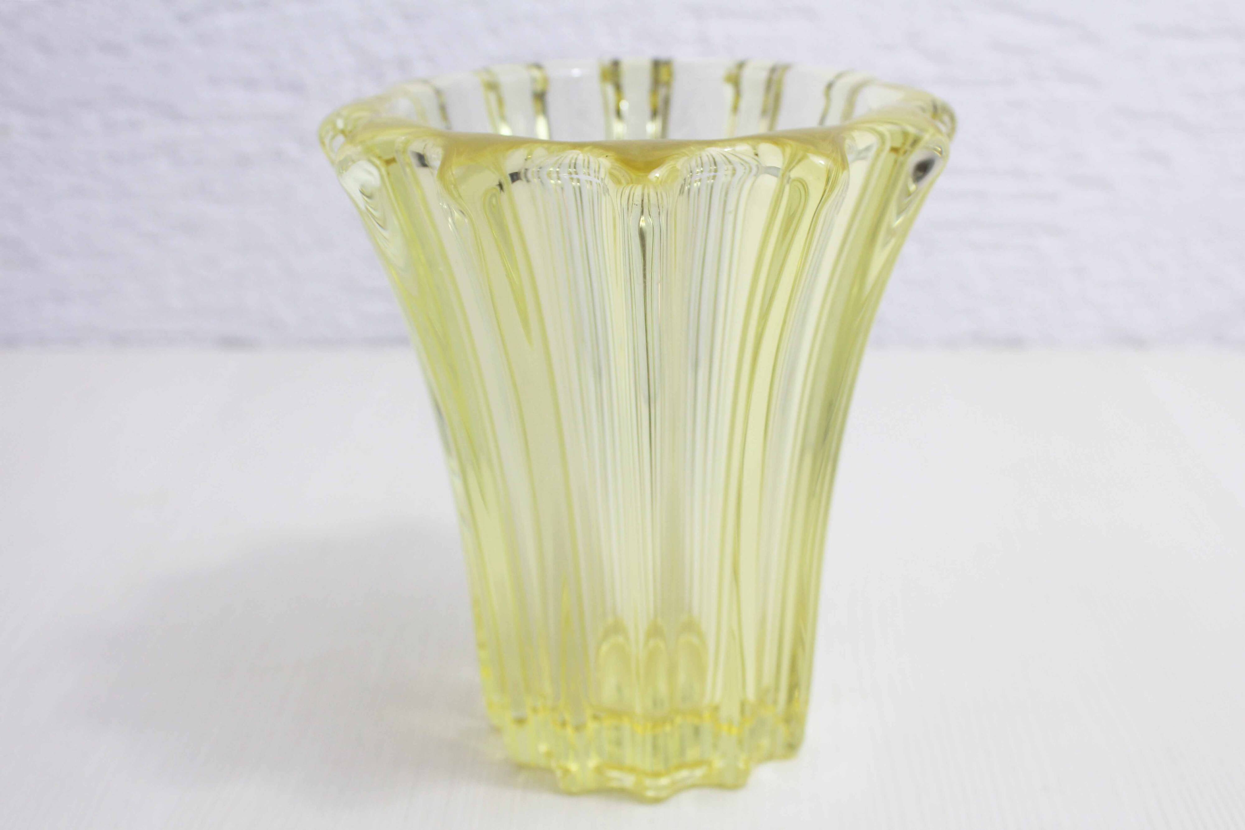 Art Deco Pierre D'Avesn yellow vase