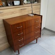 Vintage teak chest of drawers with 4 drawers from the 1960s.
