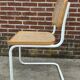 Chaise Cesca modèle b32 en blanc et bois par Marcel Breuer