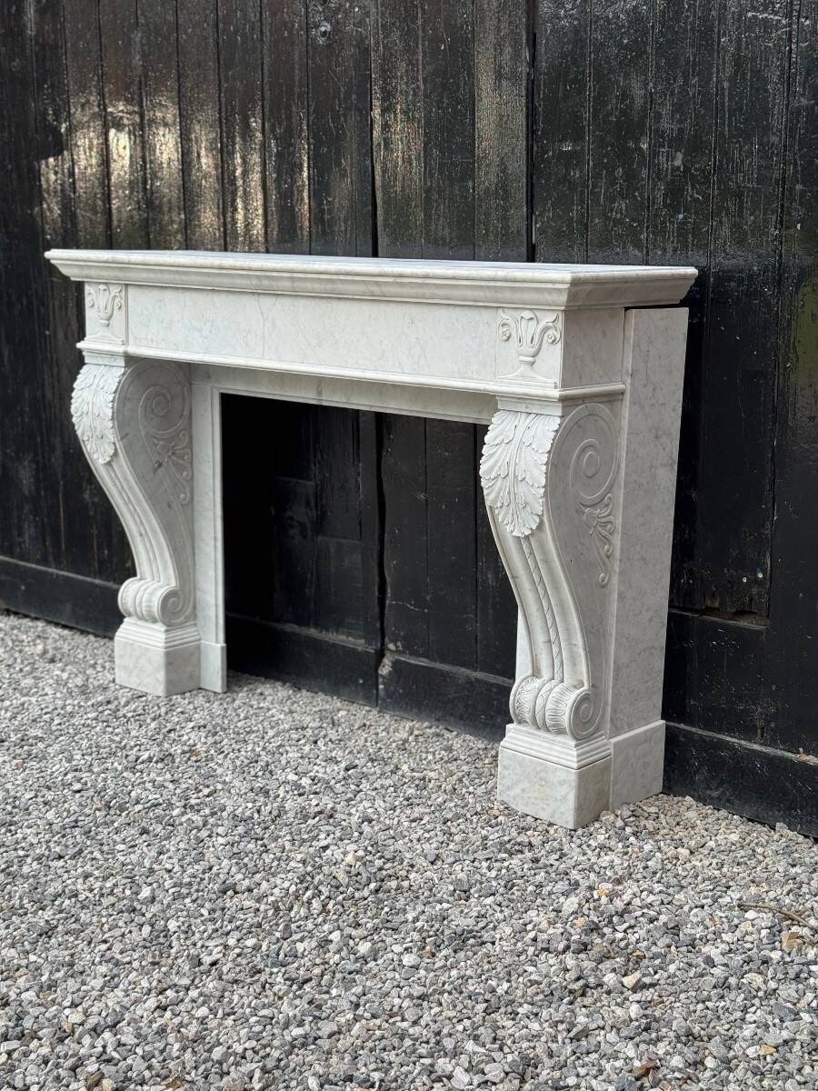 Charles X fireplace in Carrara marble, 19th century