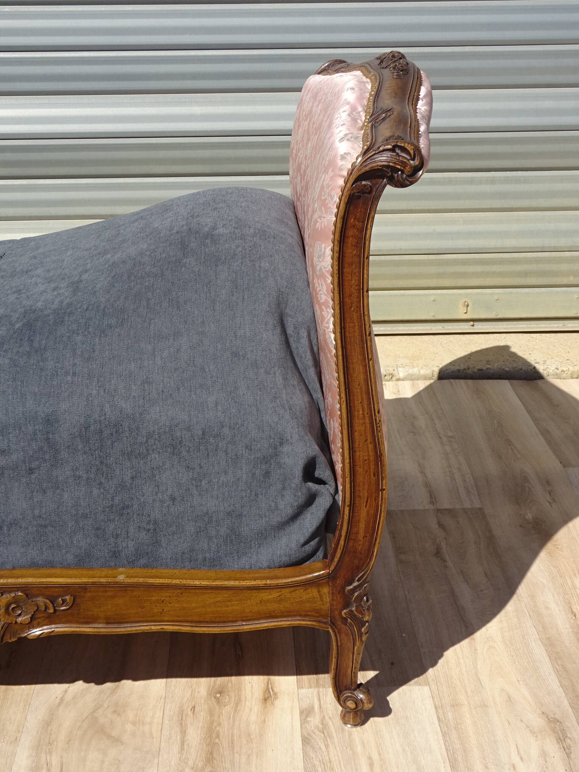 Louis XV style sofa bed