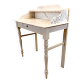 Table de toilette