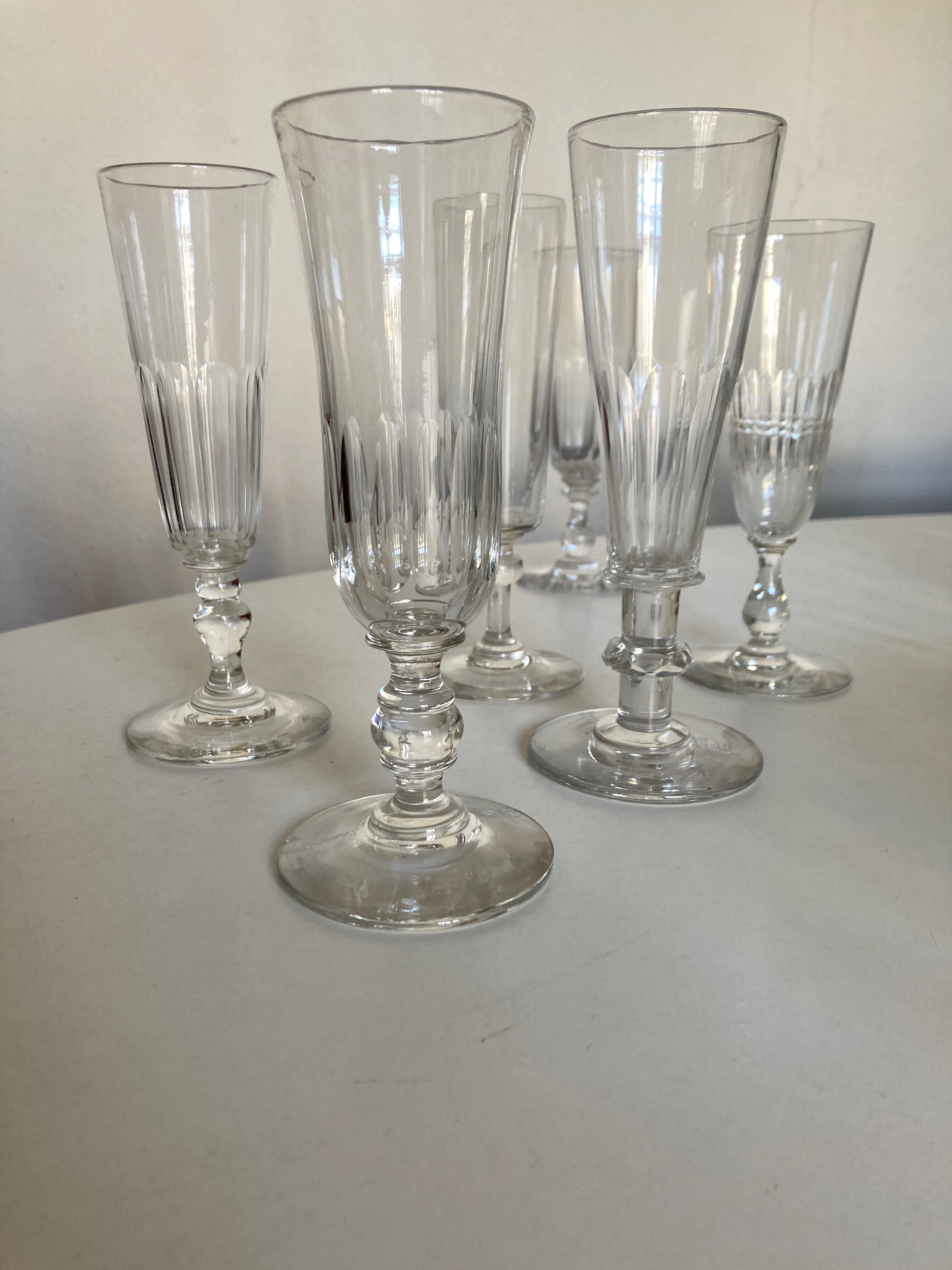 Set of 6 assorted 19th century flat-sided crystal champagne coupes