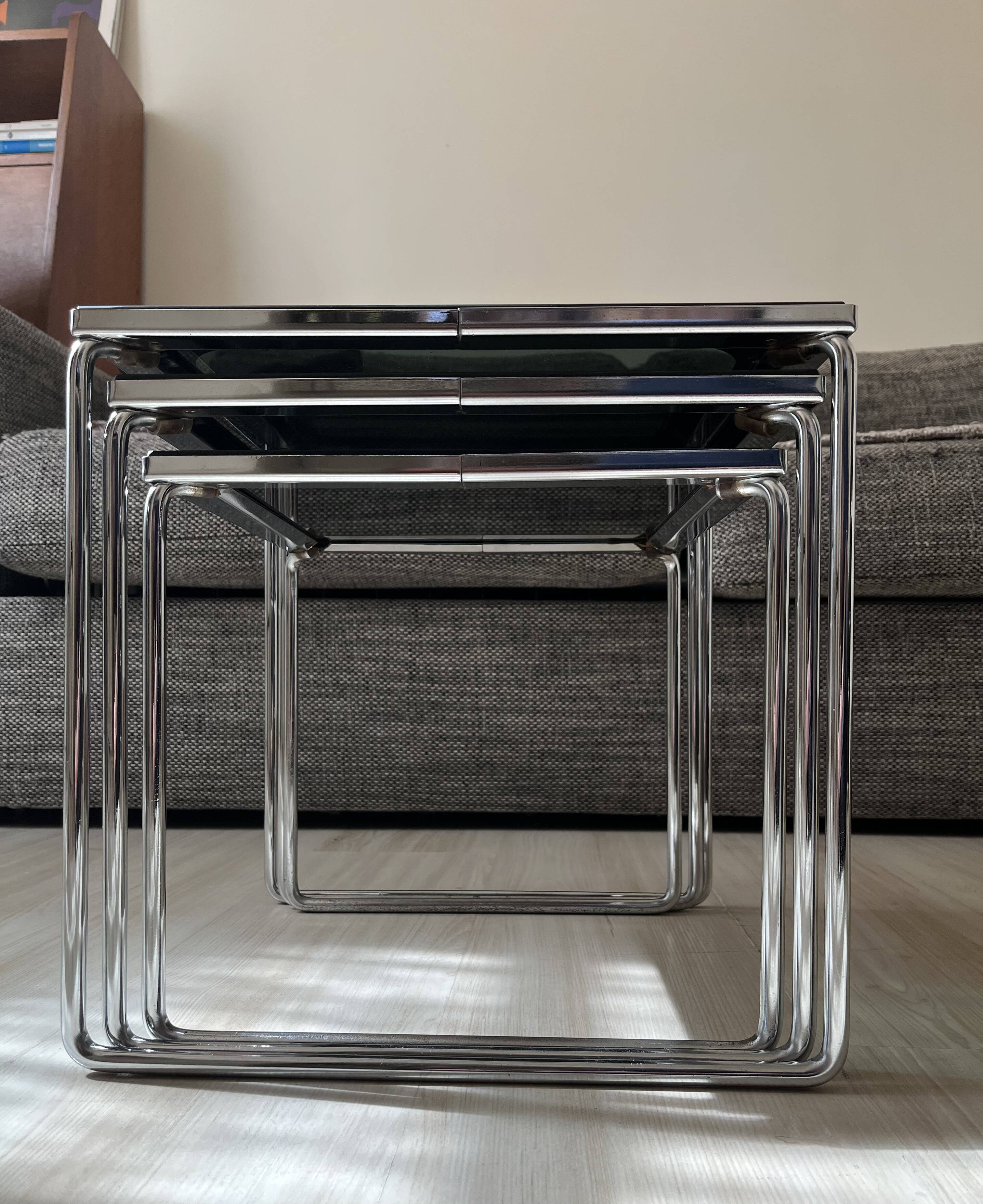 Nestable tables Brabentia