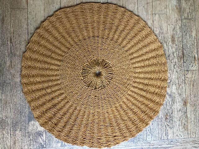 Round carpet "scourtin de Nyons" 80cm