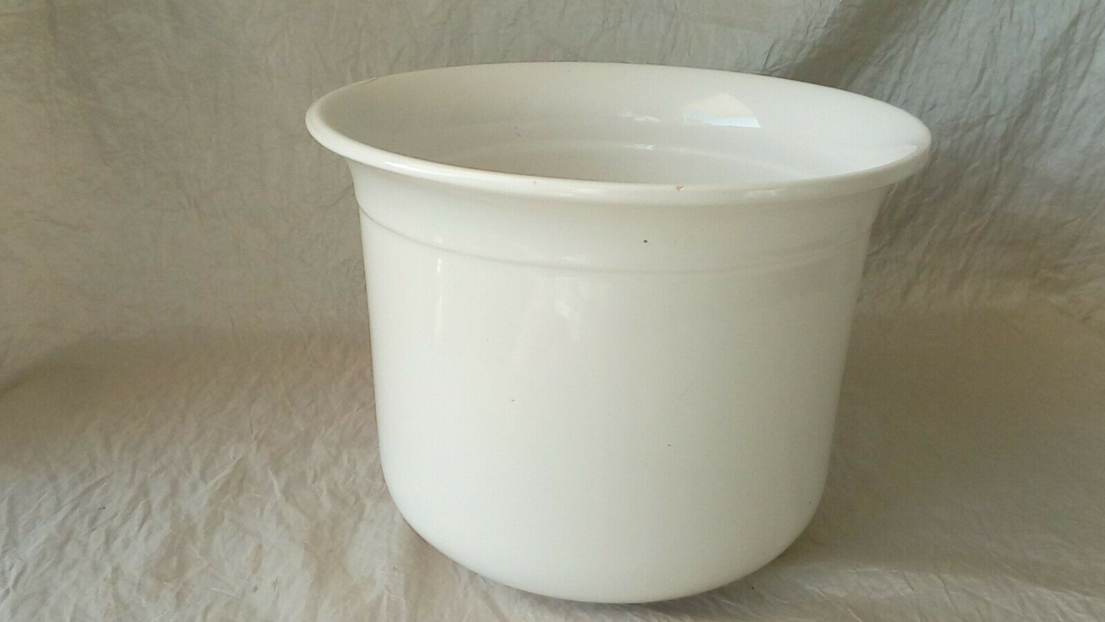 Pot cover in faience decor christmas flowers poinsettia