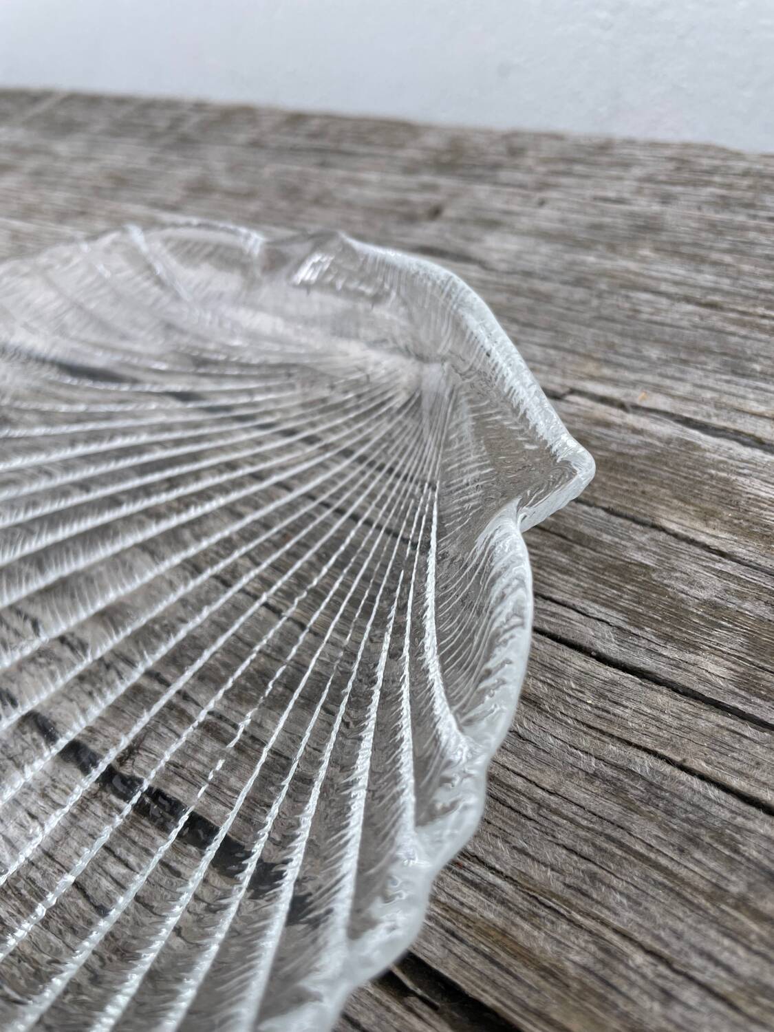 Vintage glass shell bowl