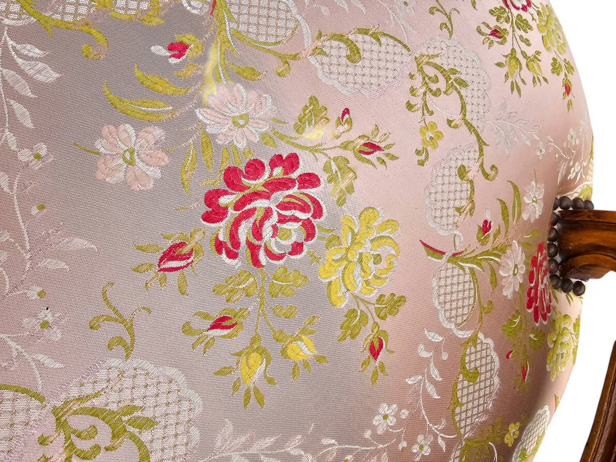 Pair of Louis XV cabriolet armchairs in floral fabric