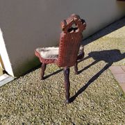 Brutalist tripod chair in wood and vintage leather
