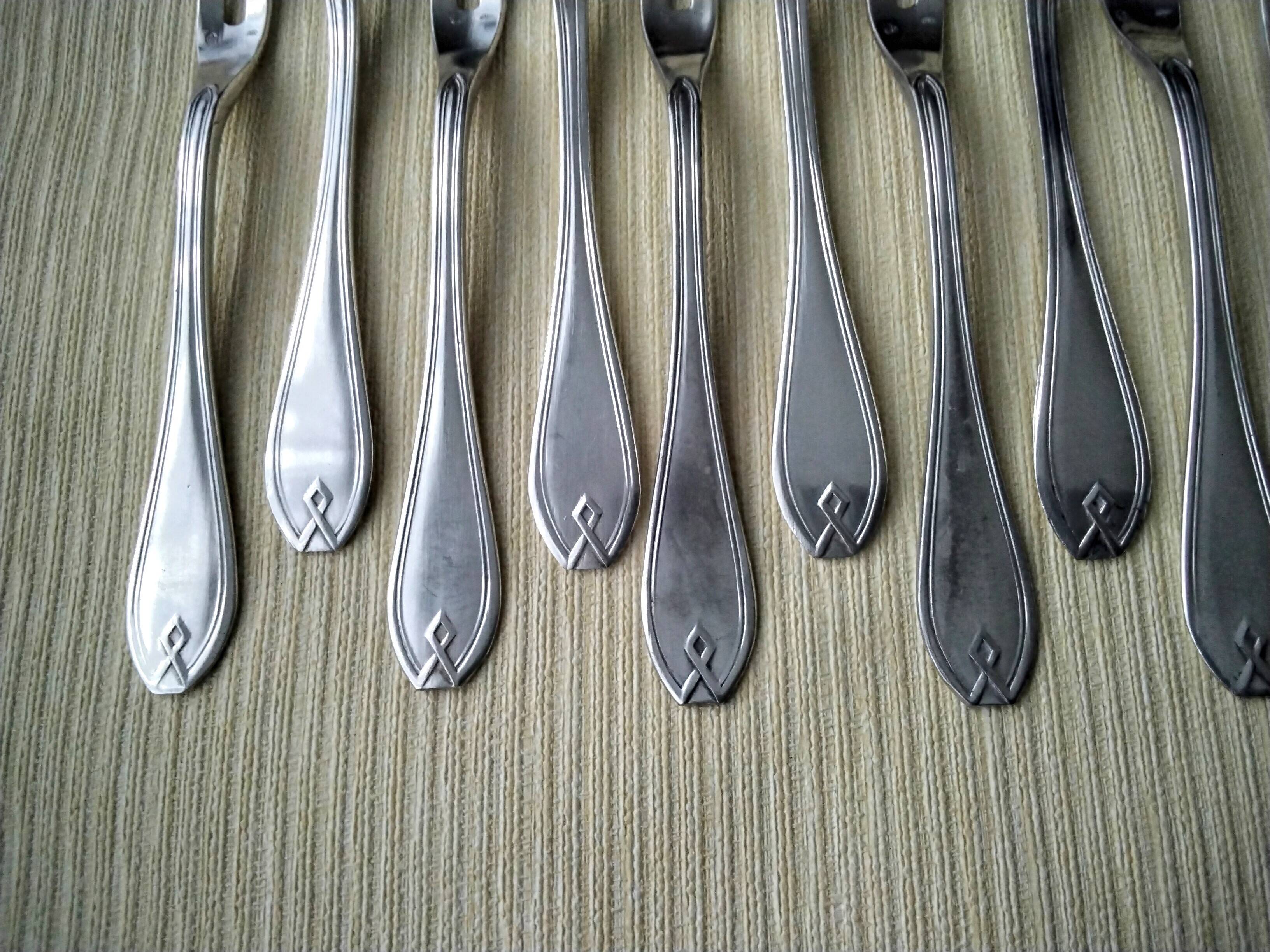 Box of 12 silver-plated metal snail forks Ravinet d'Enfert