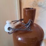 Bouteille en grès ancienne