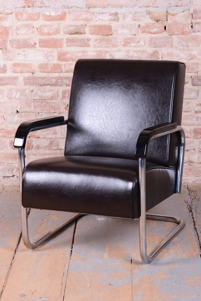 Bauhaus Armchair in Chrome and Leather from Hynek Gottwald, Czech, 1930s